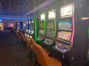 Review of Live Casino Pittsburgh - 643cfe648fb375.79289144
